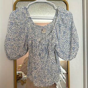 Billabong blouse size small new with tags